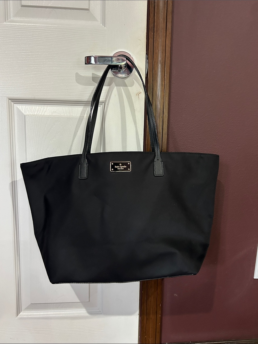 kate spade Black Nylon Tote with Gold Logo Plaque purse like new